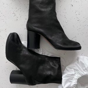 Tabi Boots